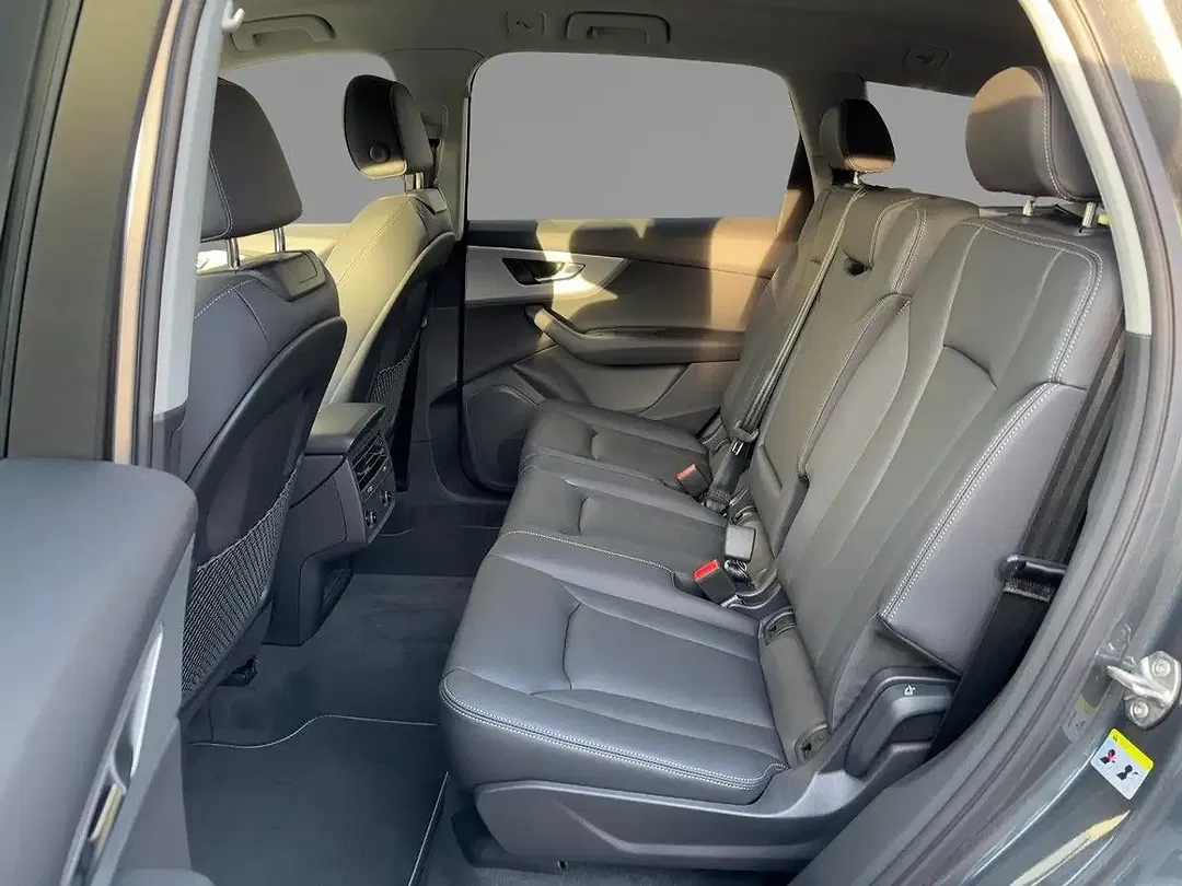 Audi Q7 TDI S line - Thumbnail 6