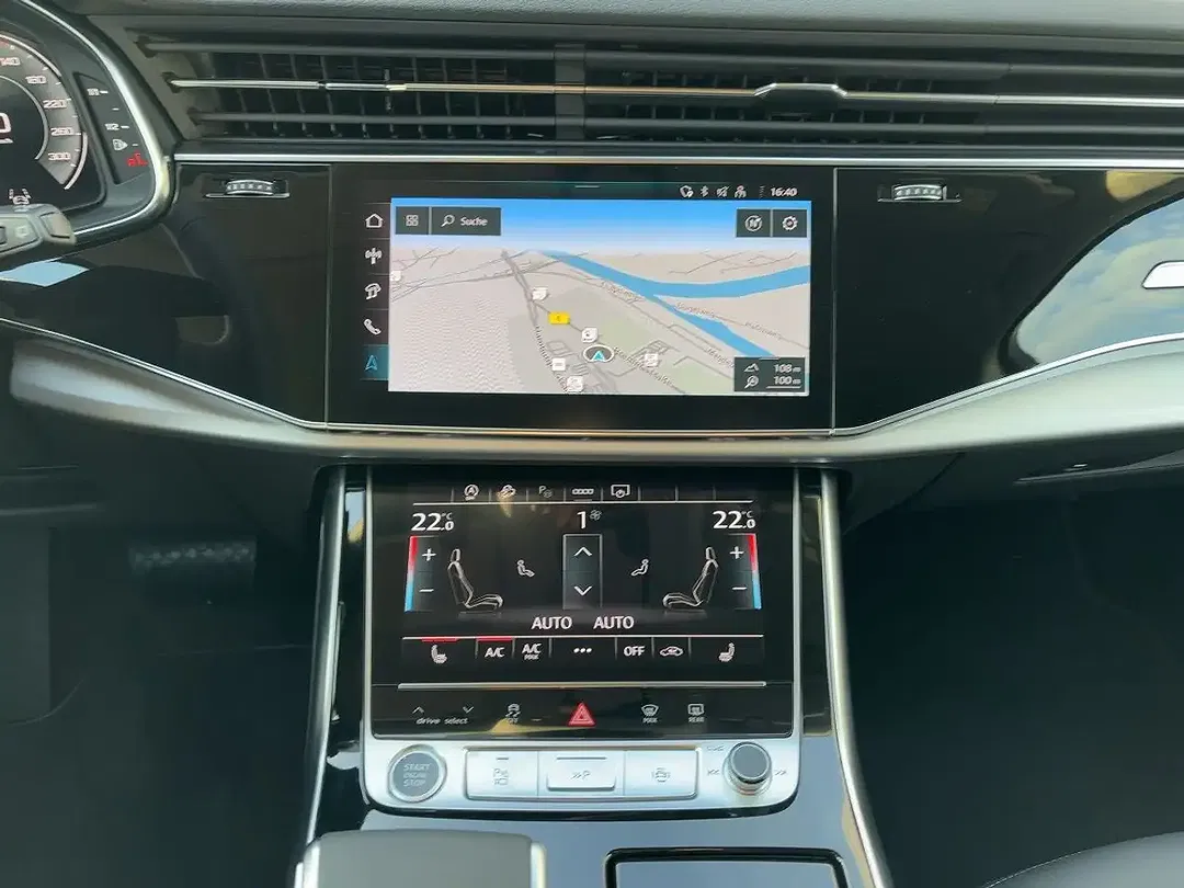 Audi Q7 TDI S line - Thumbnail 7