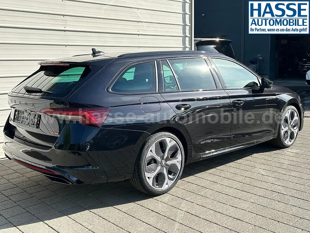 Skoda Octavia 2.0 TSI DSG vRS Combi - Thumbnail 4