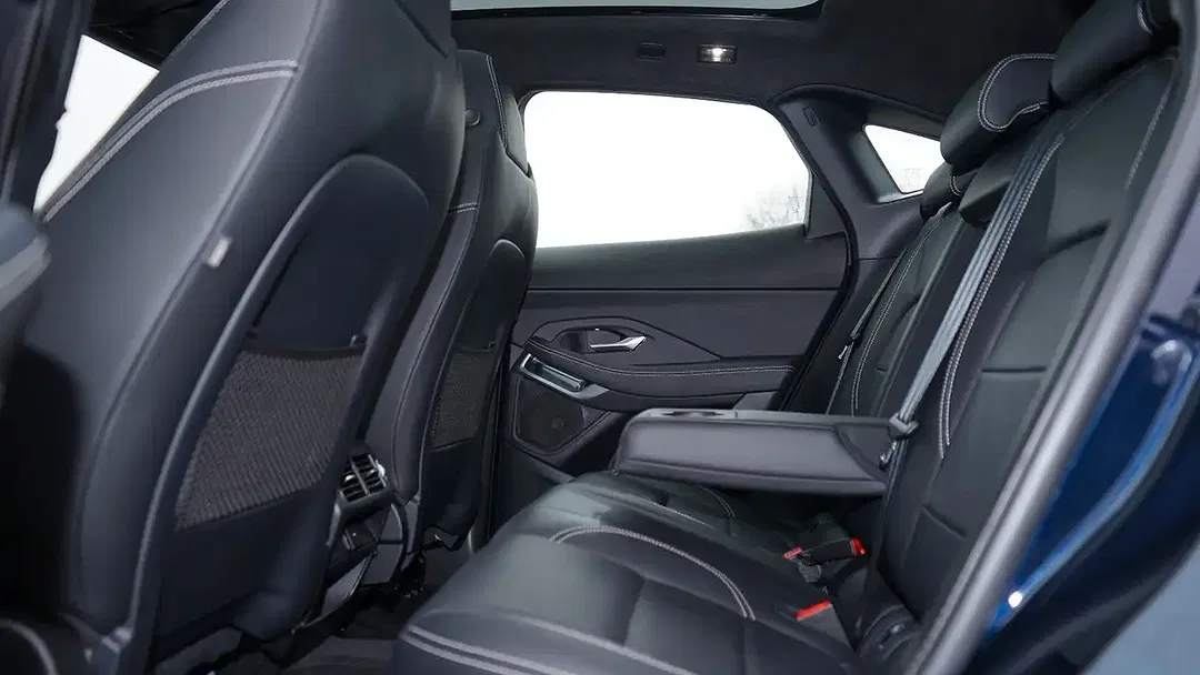 Jaguar E-Pace D200 4x4 R-Dynamic S - Thumbnail 8