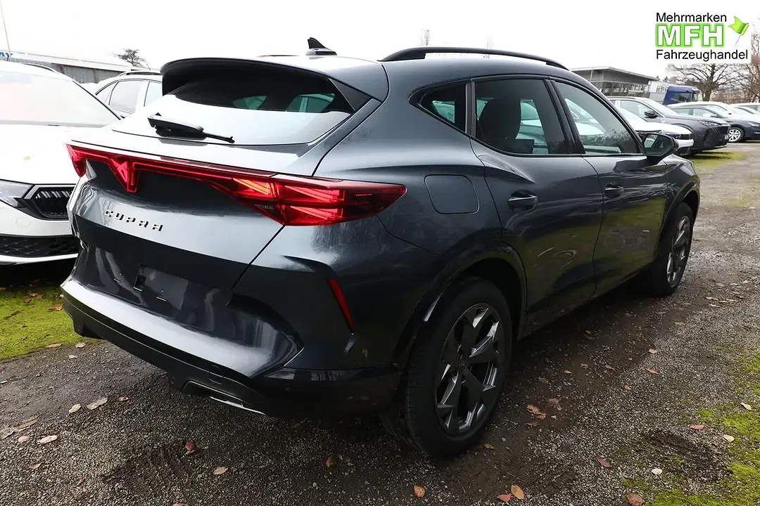 CUPRA Formentor eTSI DSG - Thumbnail 2
