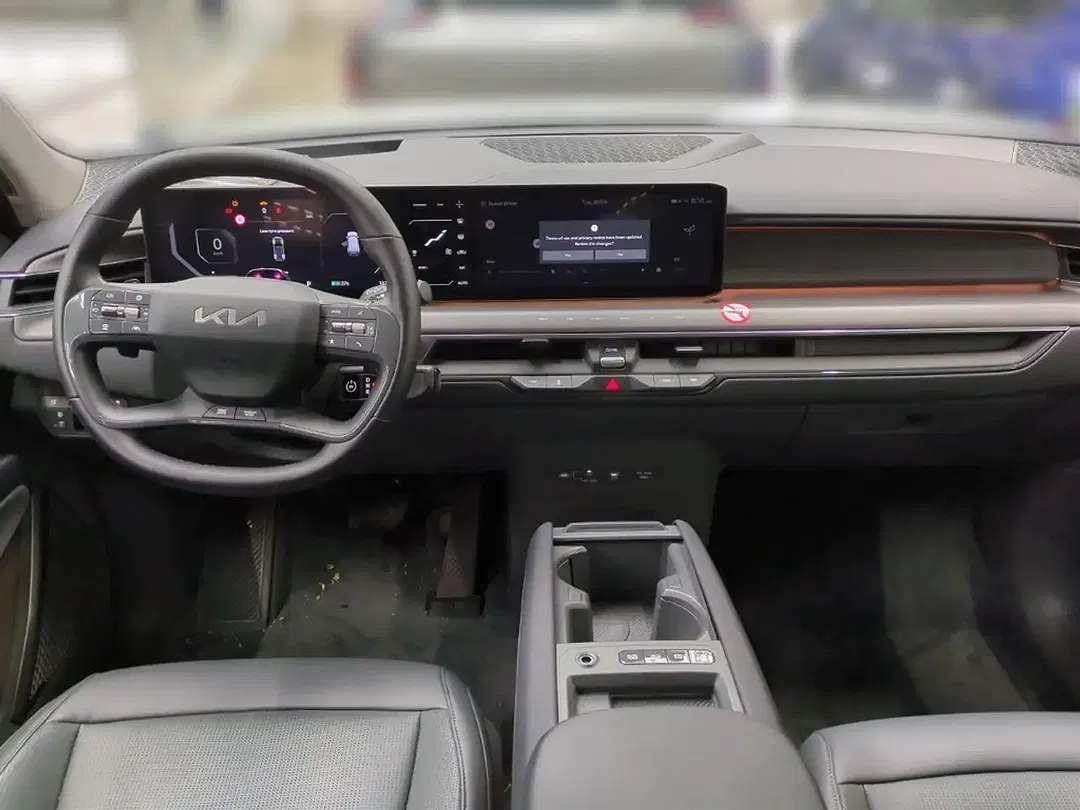 Kia EV9 AWD Comfort - Thumbnail 8