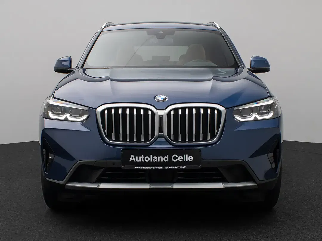 BMW X3 Comfort Sport - Thumbnail 1