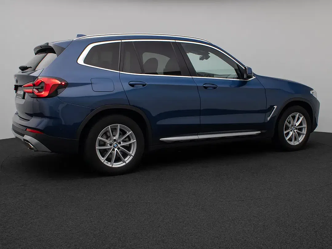 BMW X3 Comfort Sport - Thumbnail 5