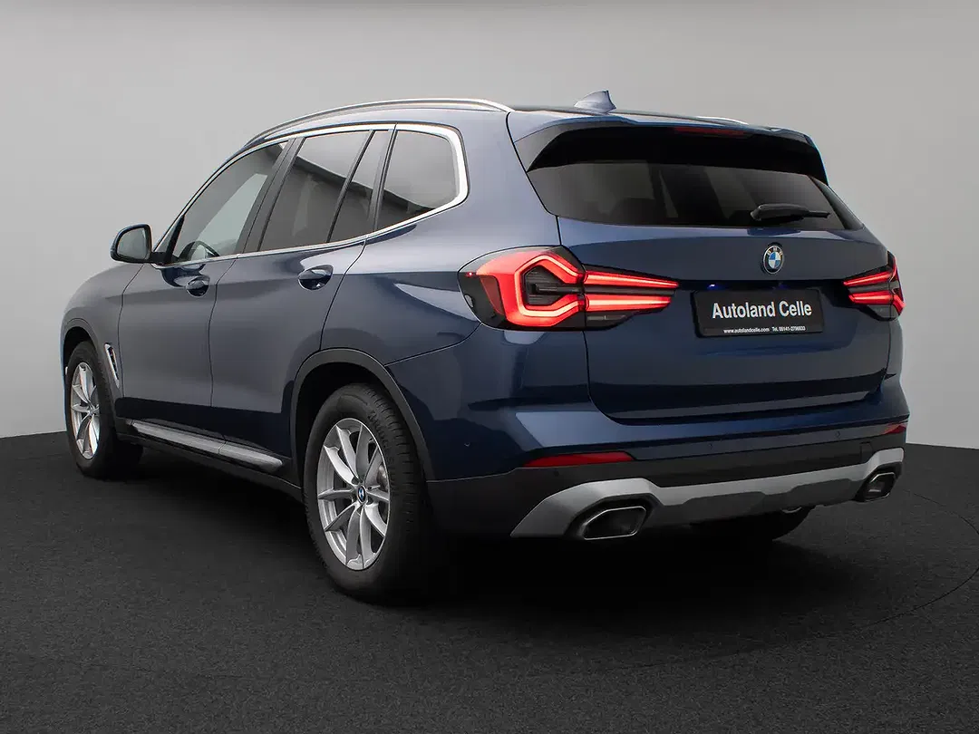 BMW X3 Comfort Sport - Thumbnail 8