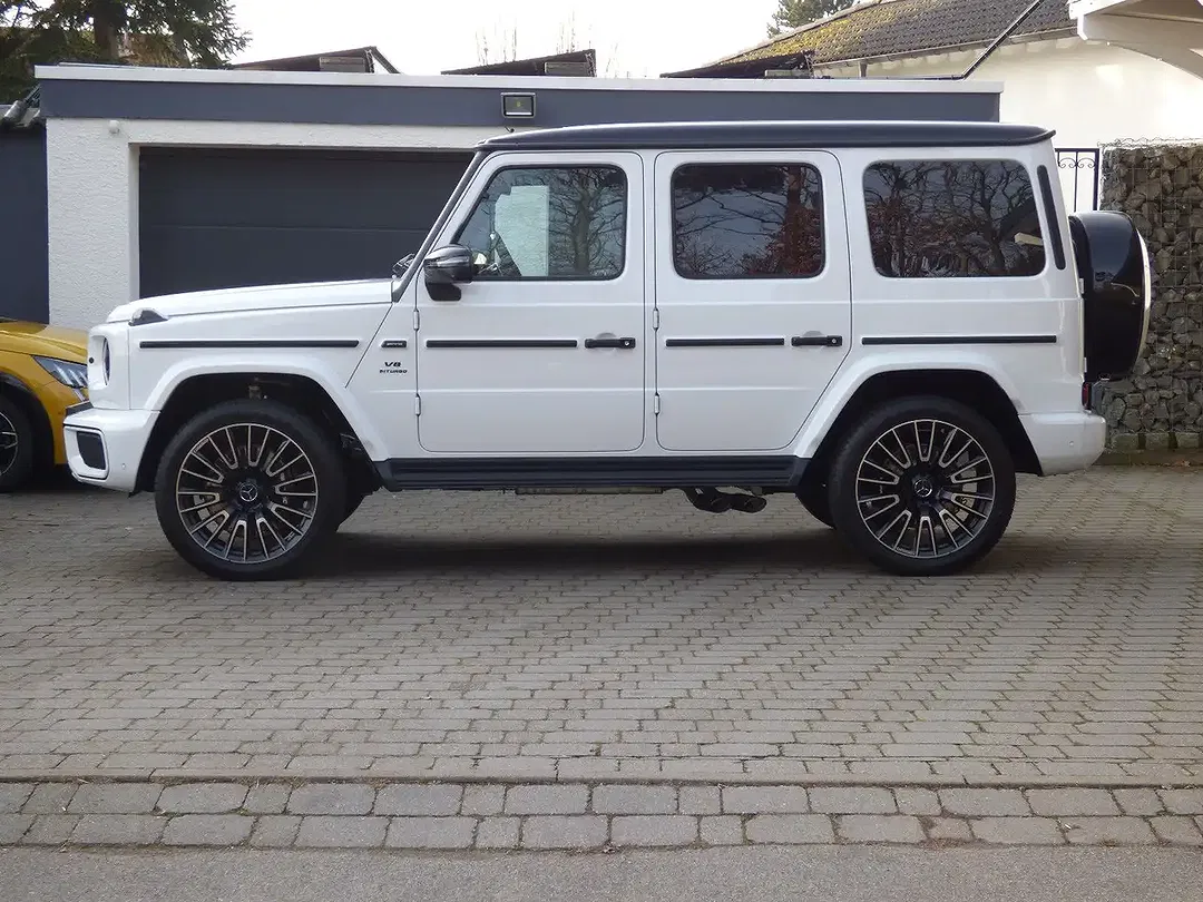 Mercedes-Benz G 63 AMG - Thumbnail 10