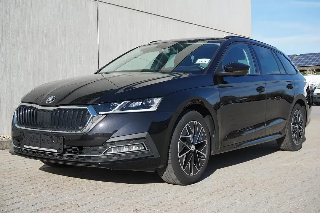 Skoda Octavia 1.5 TSI Combi - Thumbnail 4