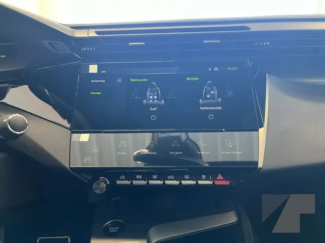 Peugeot 308 145 Hybrid GT - Thumbnail 15