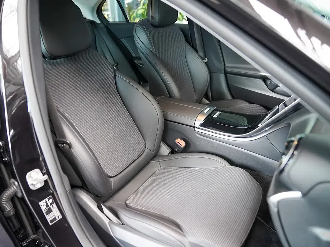 Mercedes-Benz C 220 Avantgarde - Thumbnail 8