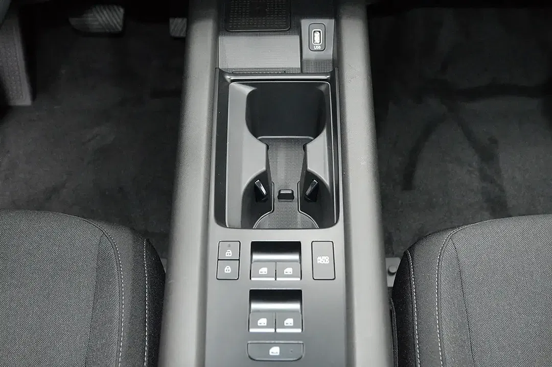 Hyundai IONIQ 6 DYNAMIQ - Thumbnail 10