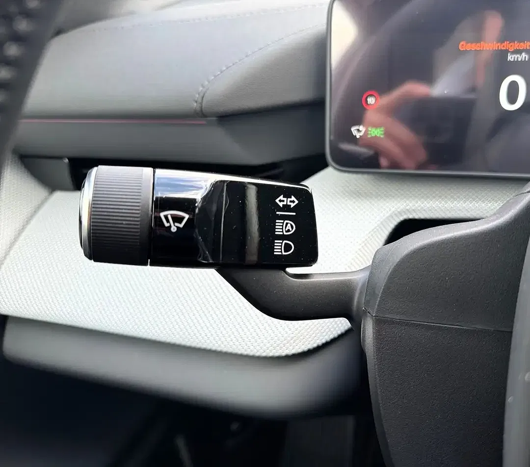 Polestar 4 100 kWh EV Long Range - Thumbnail 13