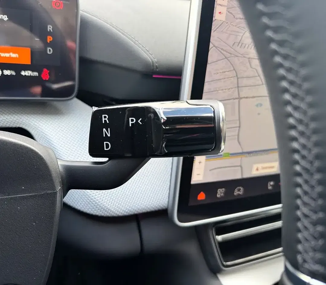 Polestar 4 100 kWh EV Long Range - Thumbnail 14