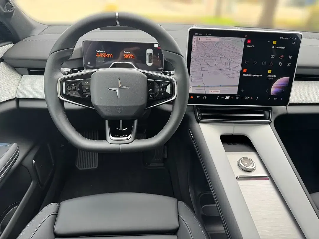 Polestar 4 100 kWh EV Long Range - Thumbnail 8