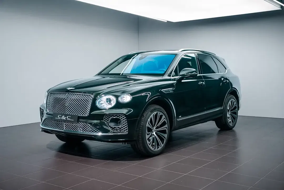 Bentley Bentayga 4.0 V8 First Edition - foto 1