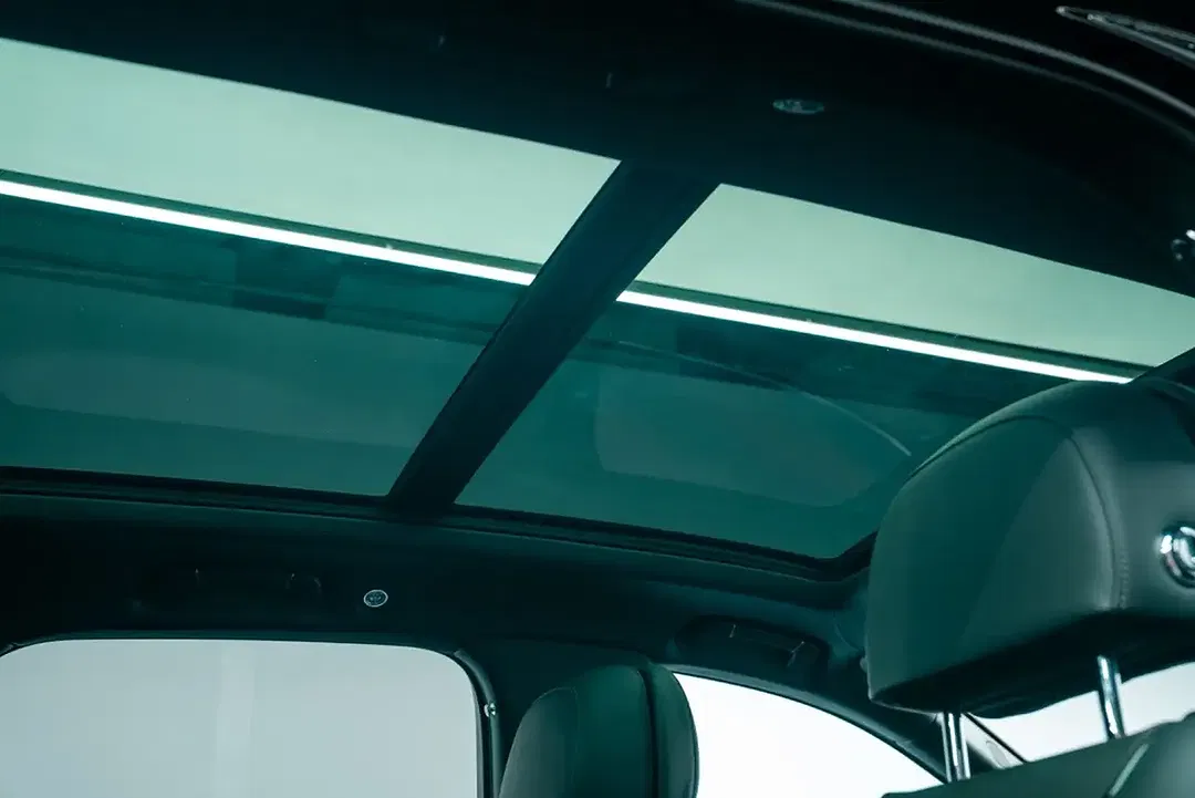 Bentley Bentayga 4.0 V8 First Edition - Thumbnail 11