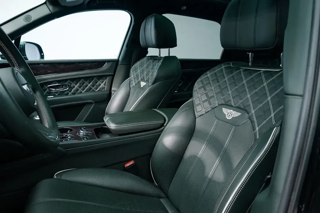 Bentley Bentayga 4.0 V8 First Edition - Thumbnail 6