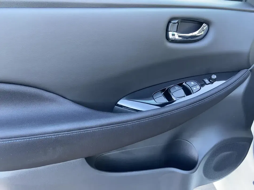 Nissan Leaf ProPilot N-Connecta - Thumbnail 15
