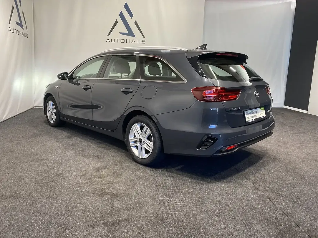 Kia Ceed SW / cee'd SW Vision - Thumbnail 5