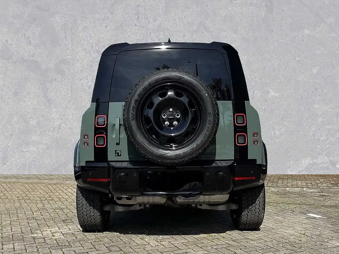 Land Rover Defender D350 Trophy Edition 110 - Thumbnail 7