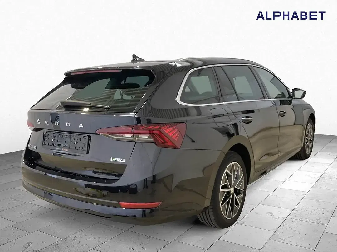 Skoda Octavia 1.5 TSI ACT e-TEC Combi Style - Thumbnail 2