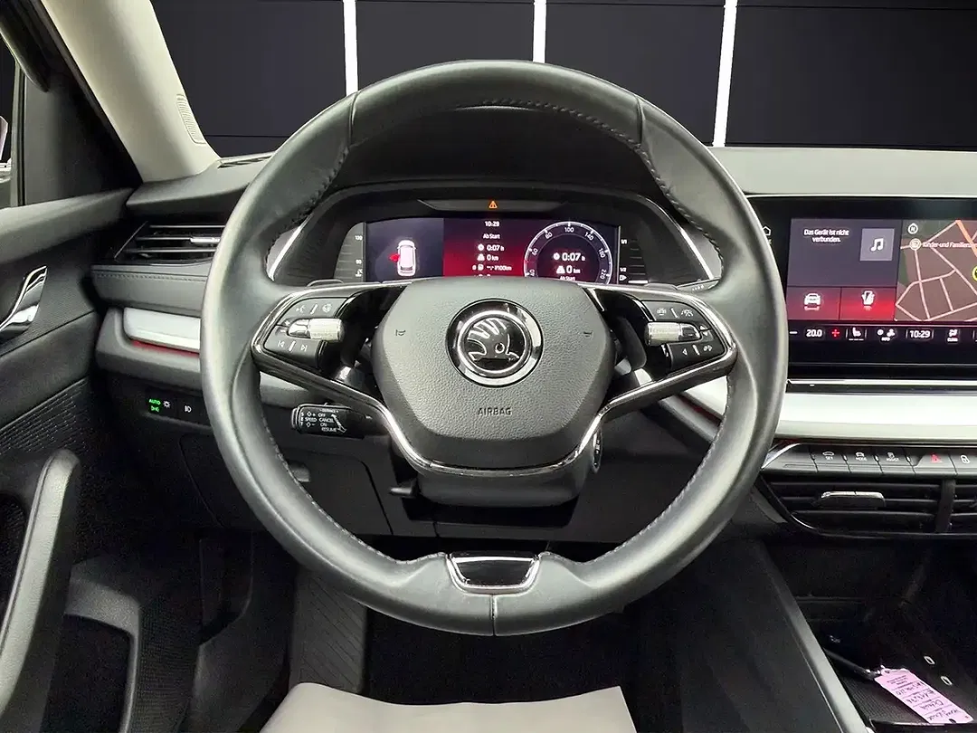 Skoda Octavia 2.0 TDI DSG Ambition - Thumbnail 12