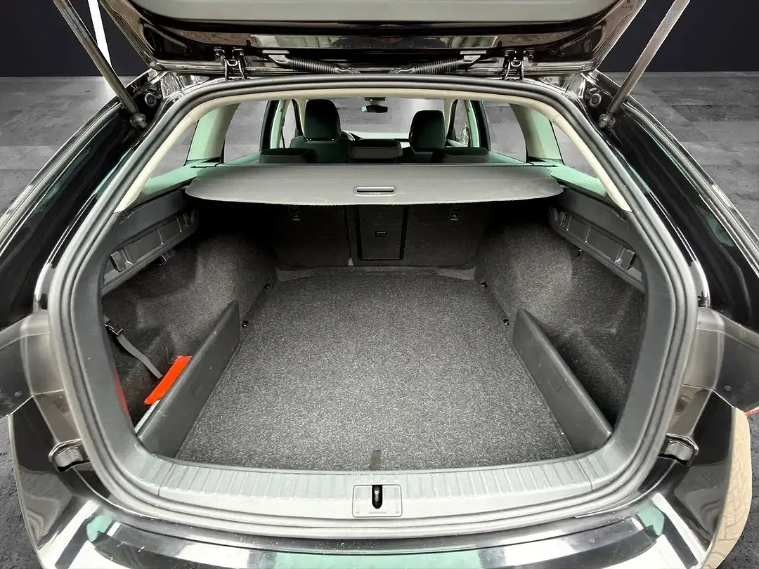 Skoda Octavia 2.0 TDI DSG Ambition - Thumbnail 15