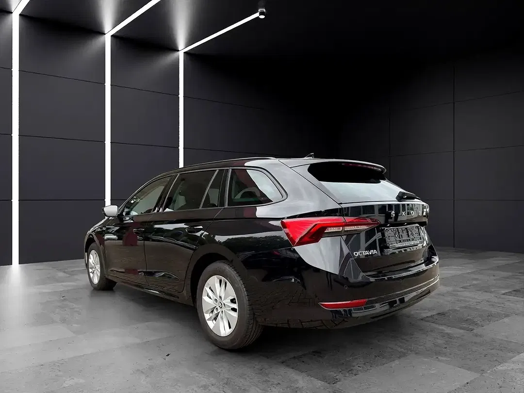 Skoda Octavia 2.0 TDI DSG Ambition - Thumbnail 3