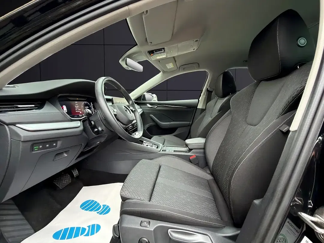 Skoda Octavia 2.0 TDI DSG Ambition - Thumbnail 9
