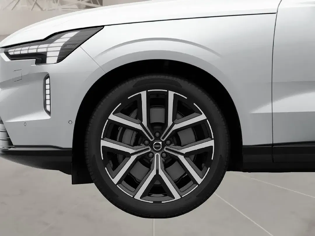 Volvo EX90 Twin Motor Performance Ultra - Thumbnail 11