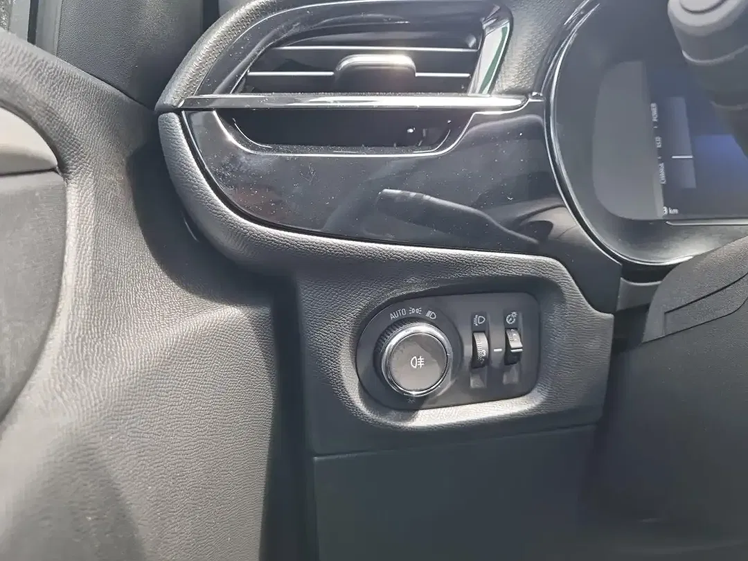 Opel Corsa Edition - Thumbnail 14