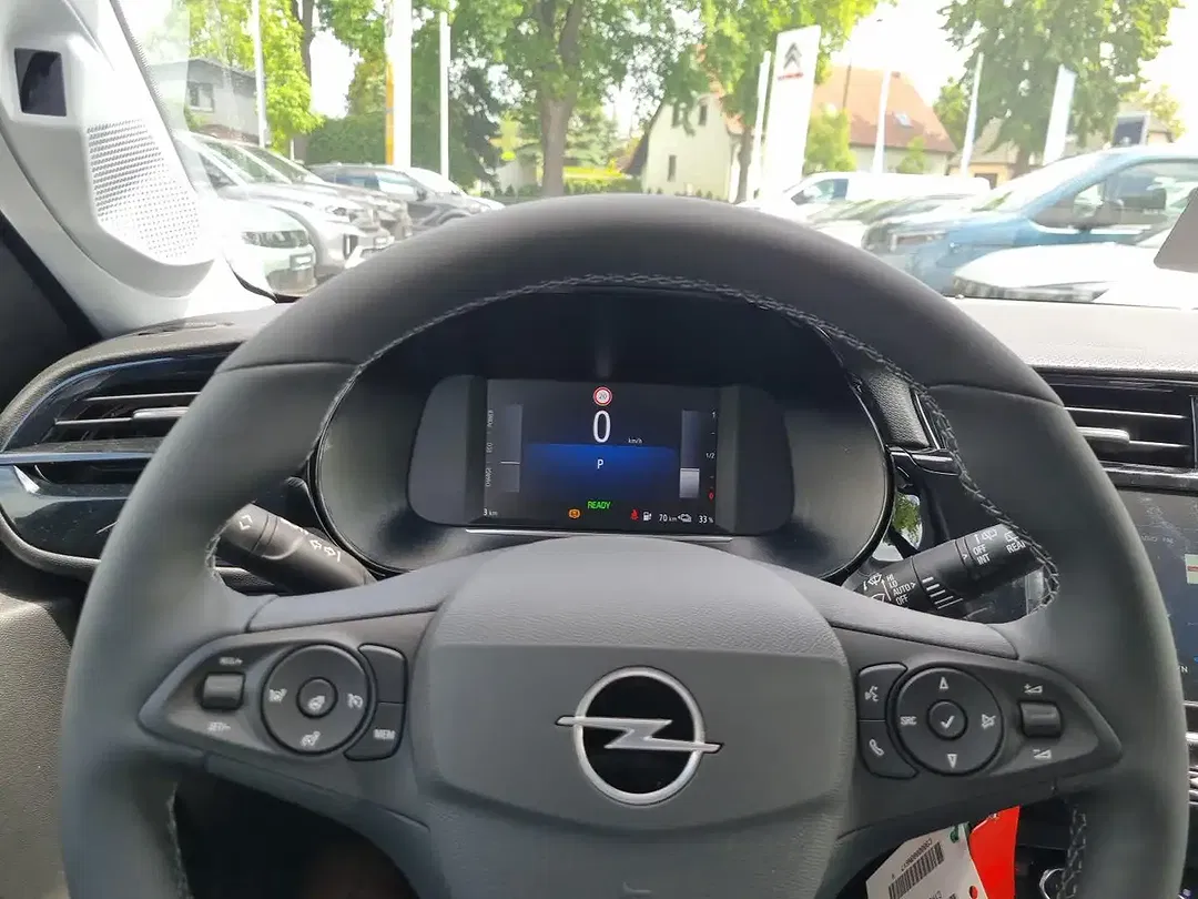 Opel Corsa Edition - Thumbnail 8