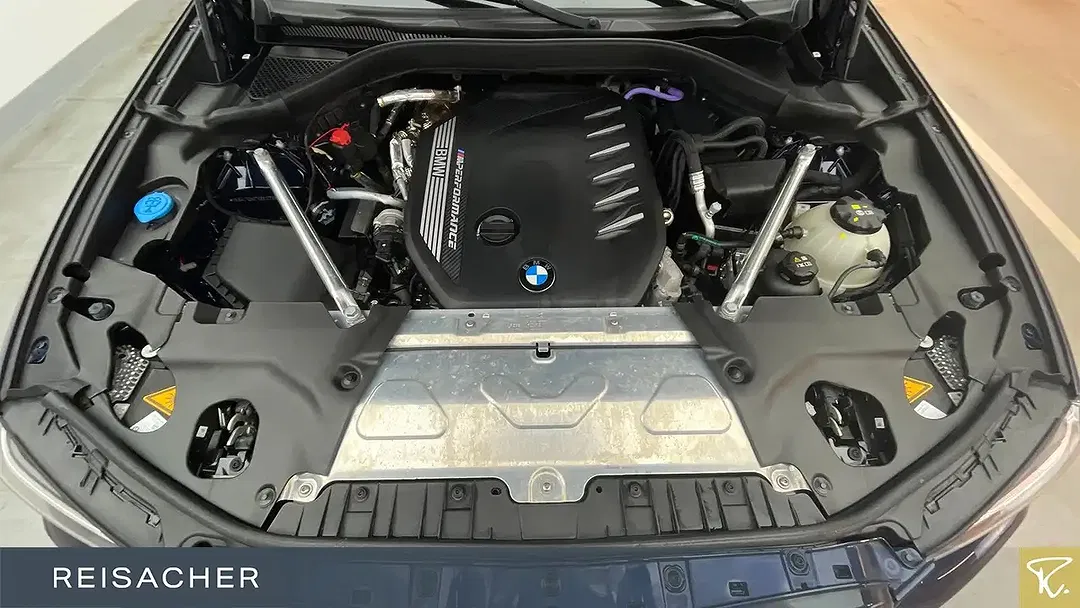 BMW X3 M - Thumbnail 4