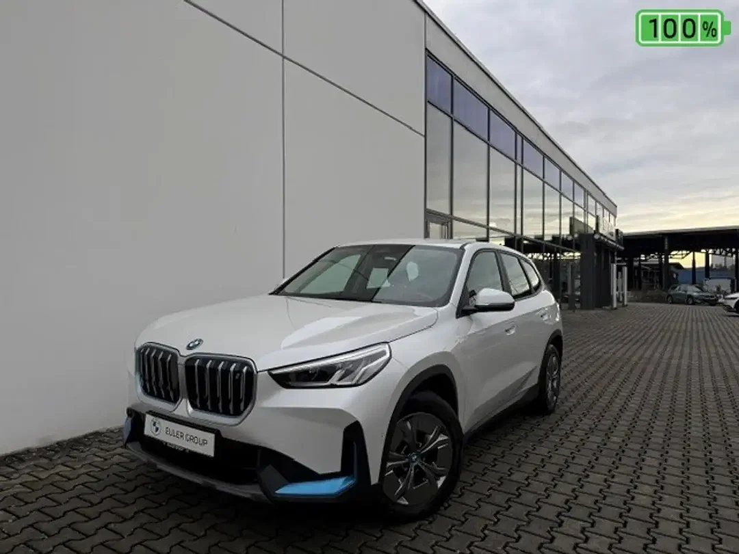 BMW iX1 xDrive - Afbeelding 1