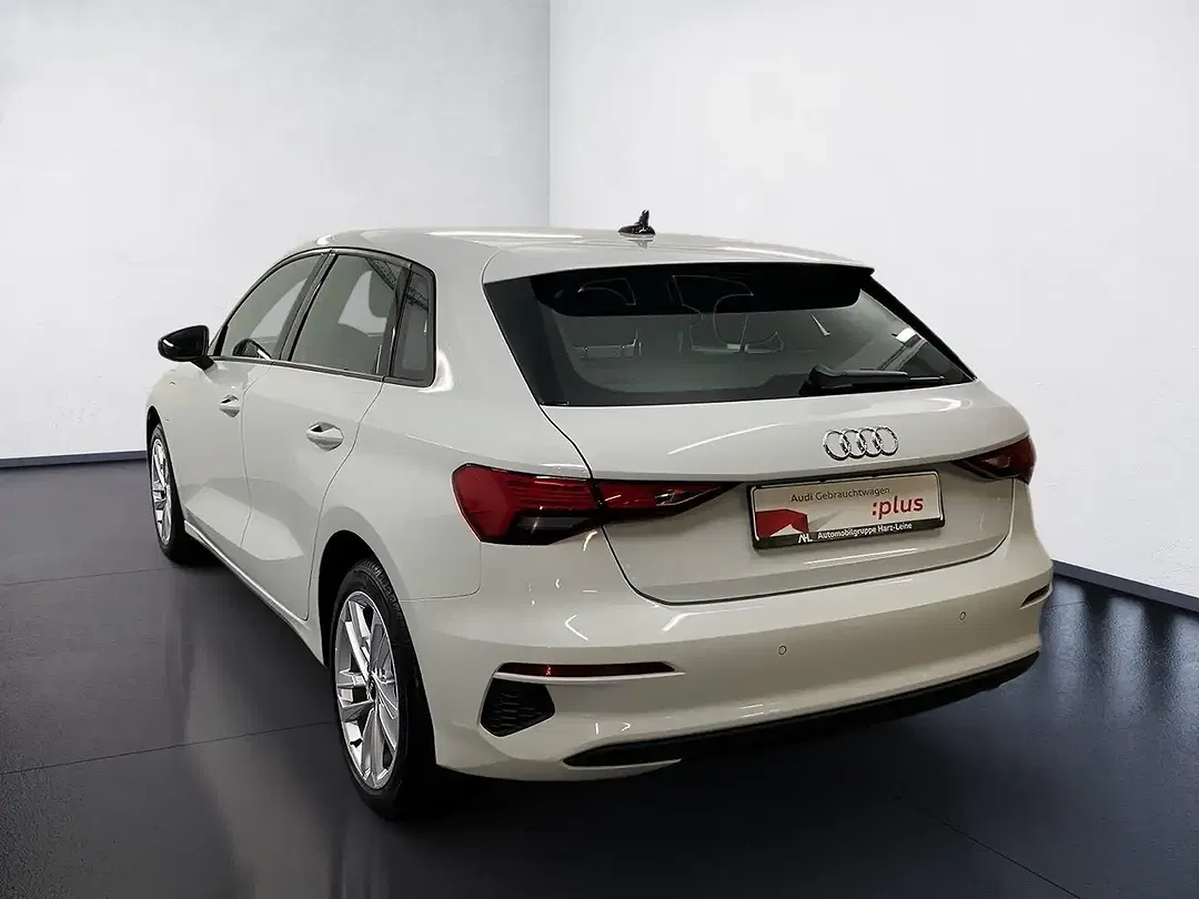Audi A3 40 TFSI e Sportback - Thumbnail 3