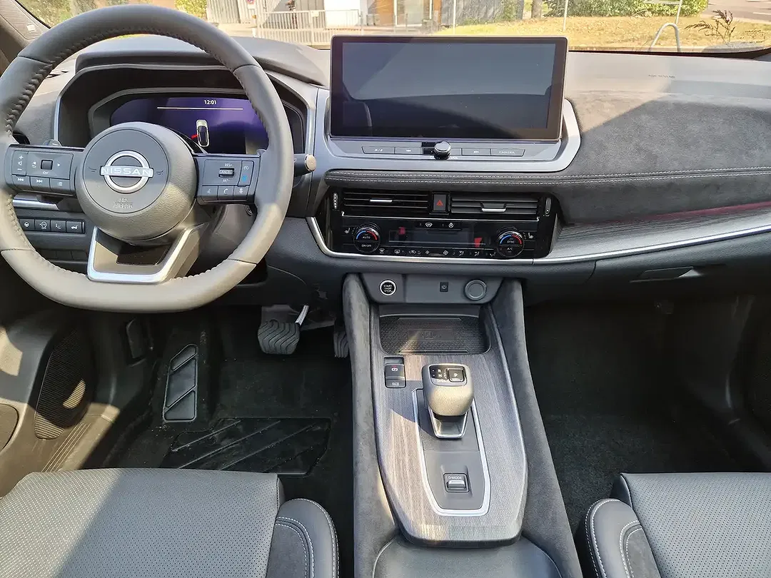 Nissan Qashqai 1.3 DIG-T MHEV Xtronic Tekna+ - foto 15