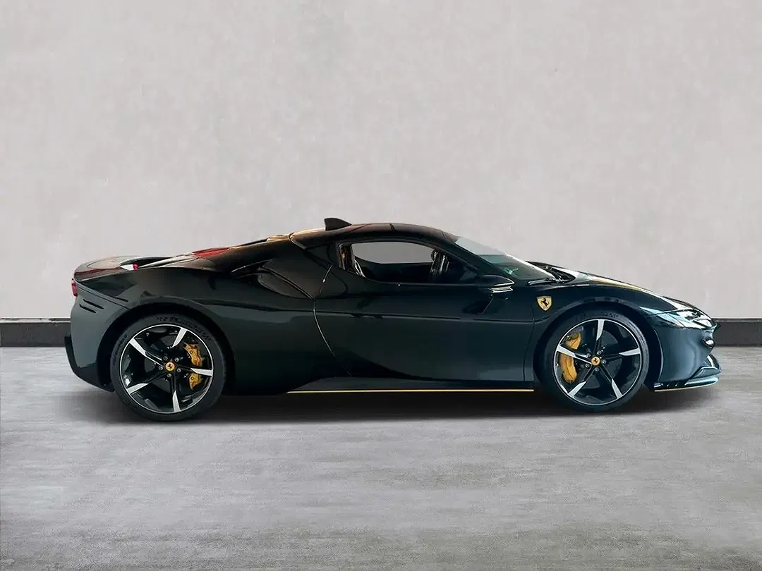 Ferrari SF90 Stradale - Thumbnail 5