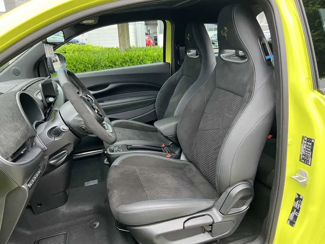 Abarth 500e Turismo - Thumbnail 10