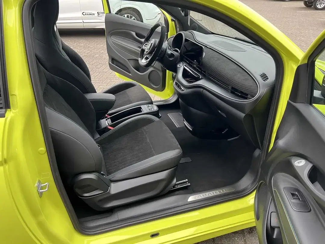 Abarth 500e Turismo - Thumbnail 11