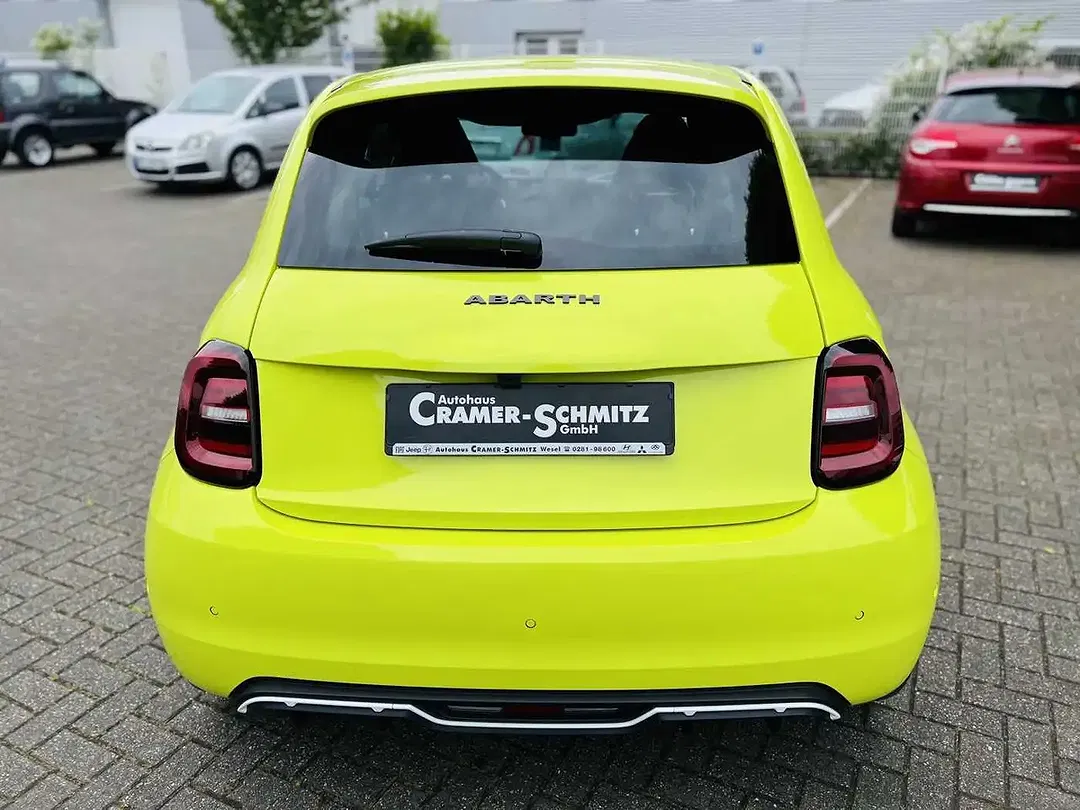 Abarth 500e Turismo - Thumbnail 5