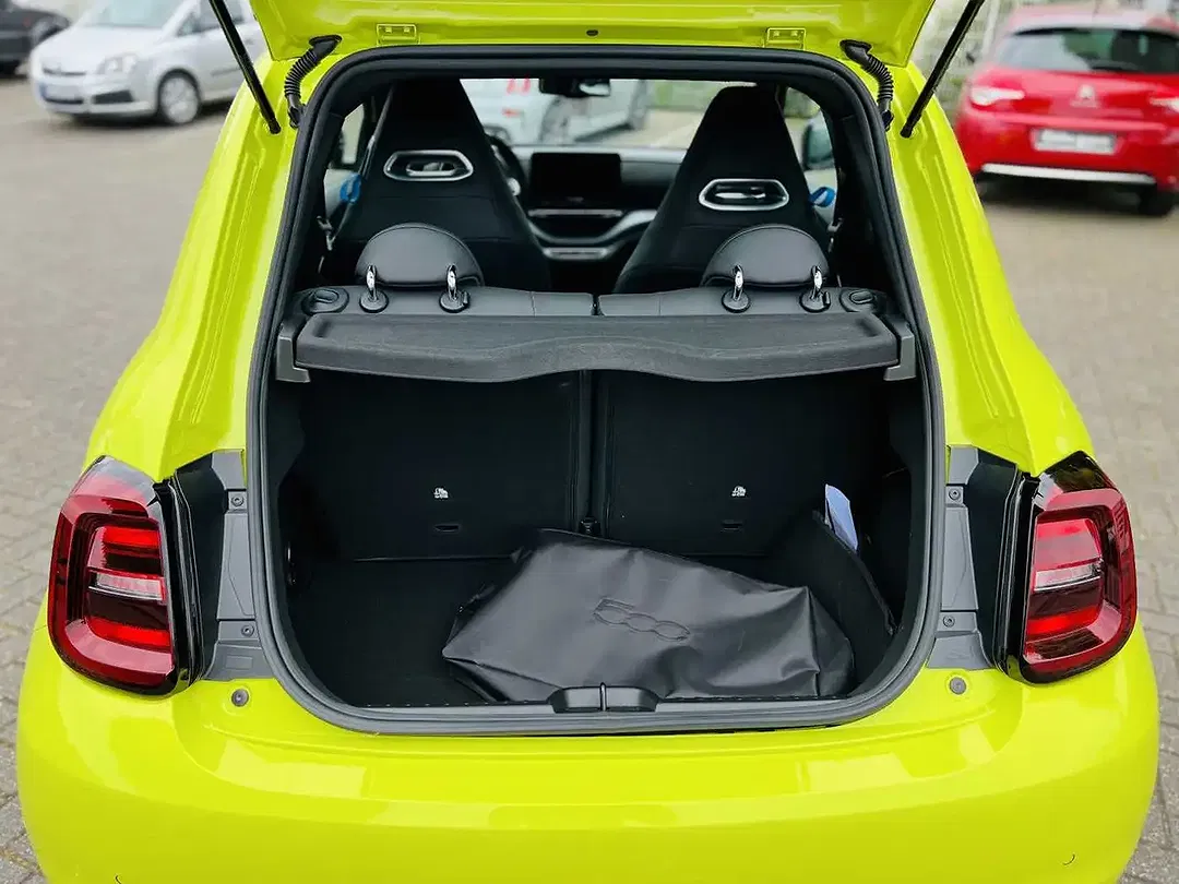 Abarth 500e Turismo - Thumbnail 7