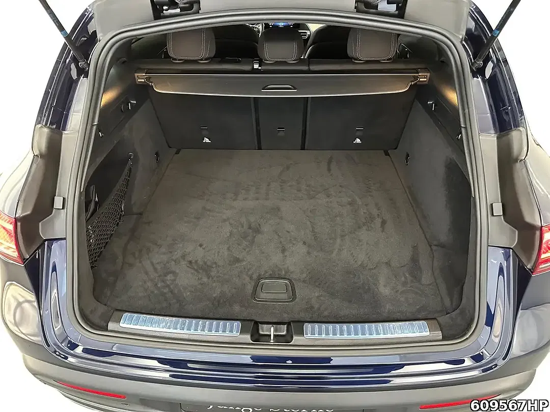 Mercedes-Benz EQC 400 4MATIC - Thumbnail 6