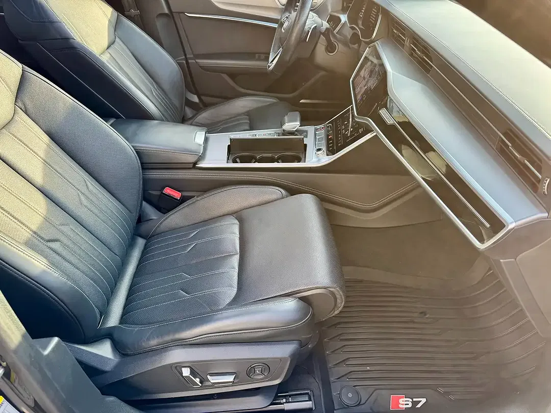 Audi S7 - Thumbnail 11