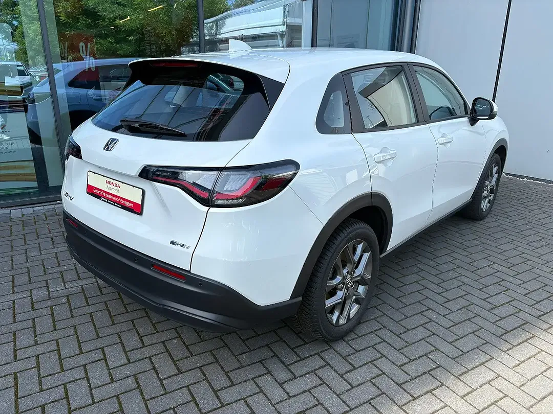 Honda ZR-V 2.0 e:HEV Elegance - Thumbnail 6