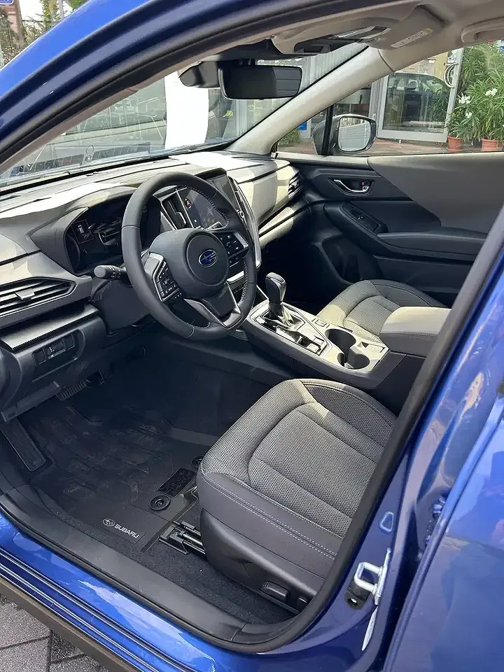 Subaru Crosstrek Active - Thumbnail 6