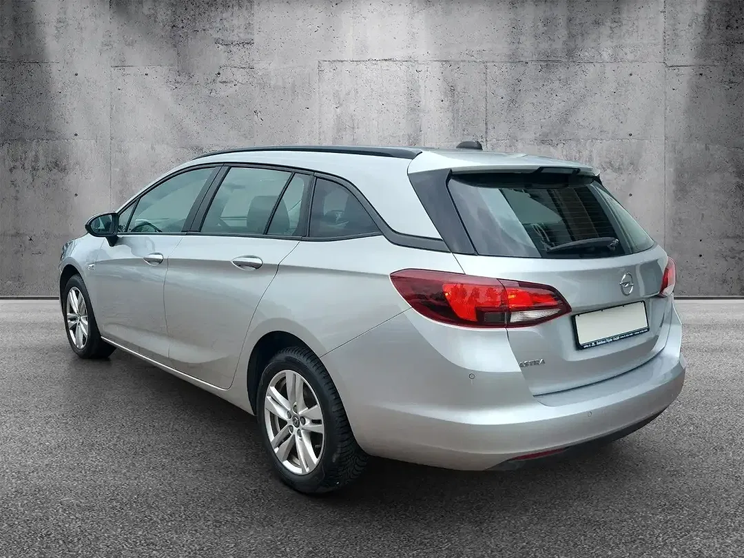 Opel Astra - Thumbnail 3
