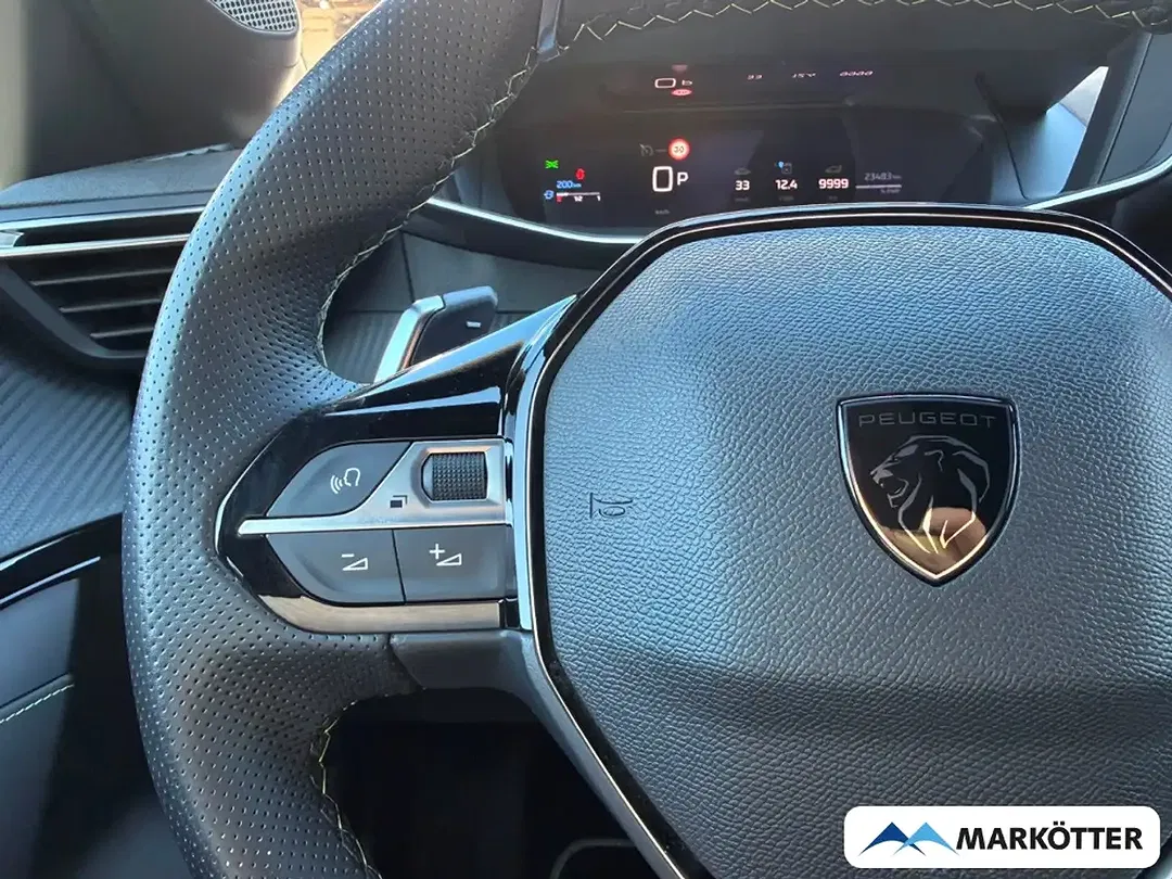 Peugeot 208 Hybrid GT - foto 15