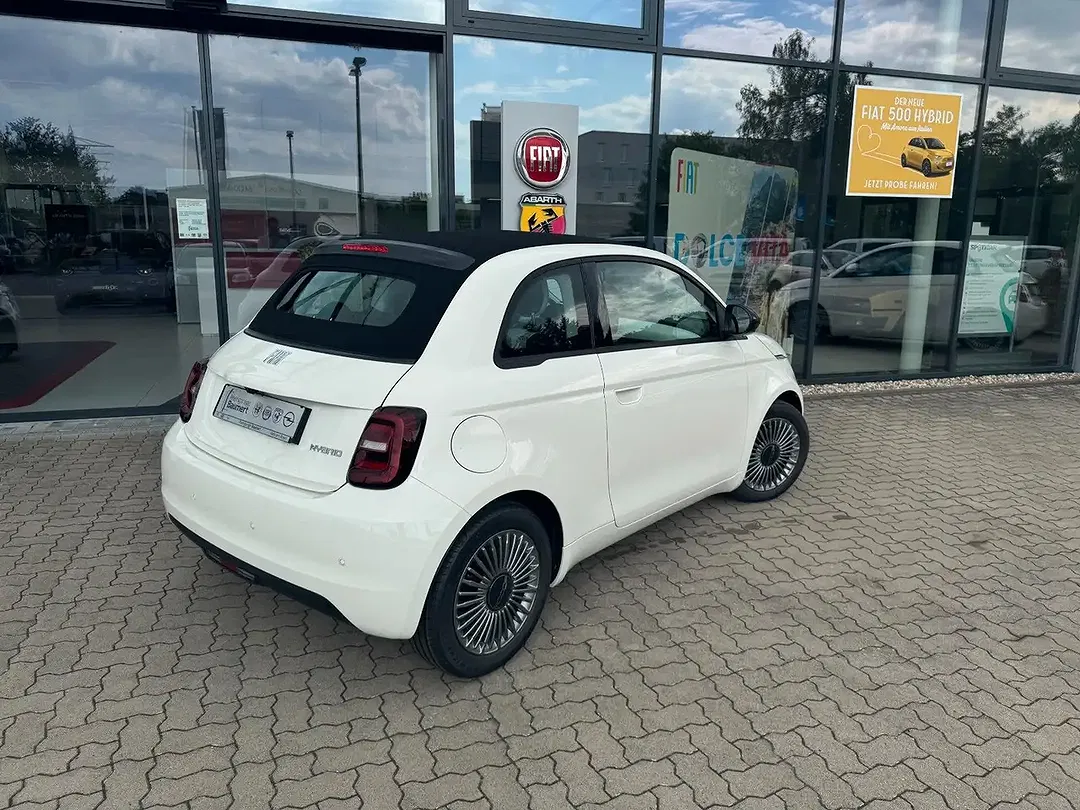 Fiat 500C 1.0 Hybrid Icon - Thumbnail 6