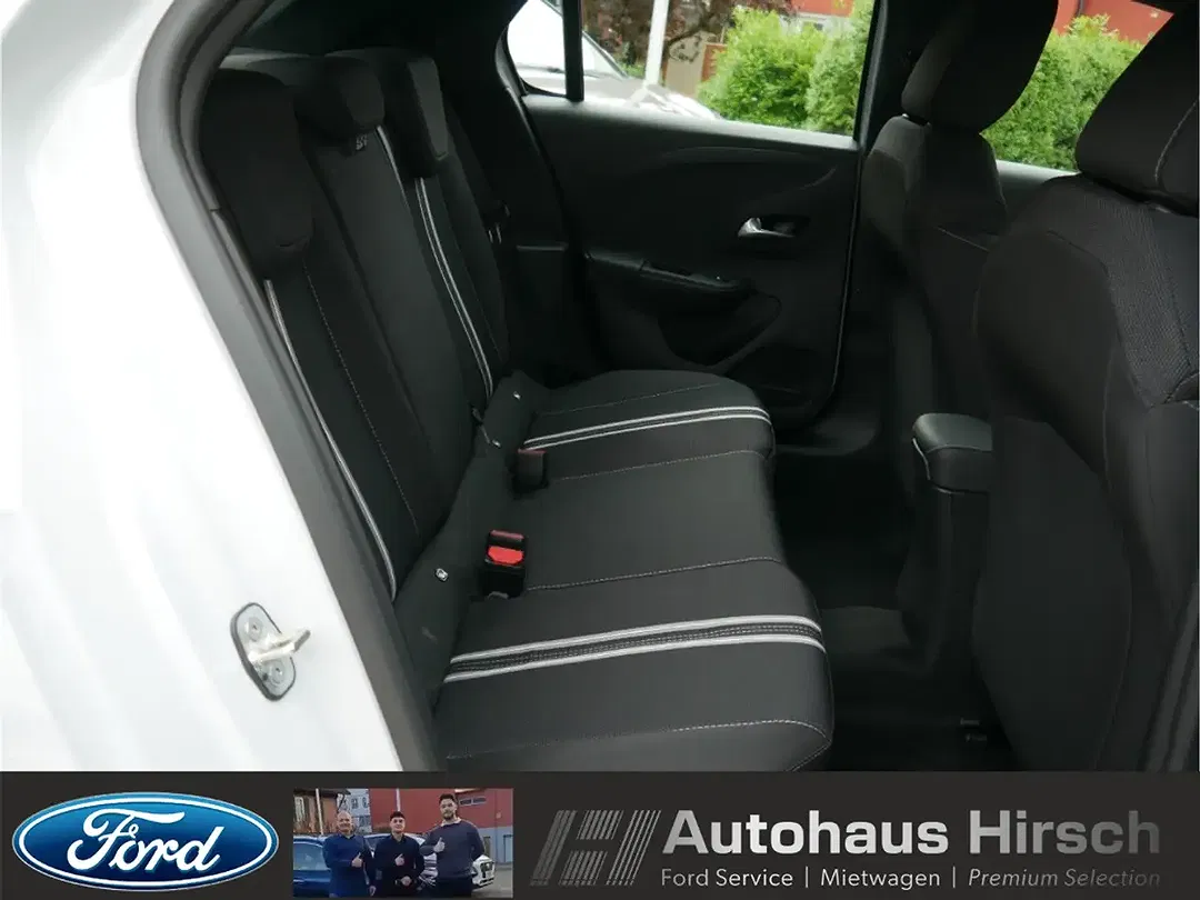 Opel Corsa GS - Thumbnail 12