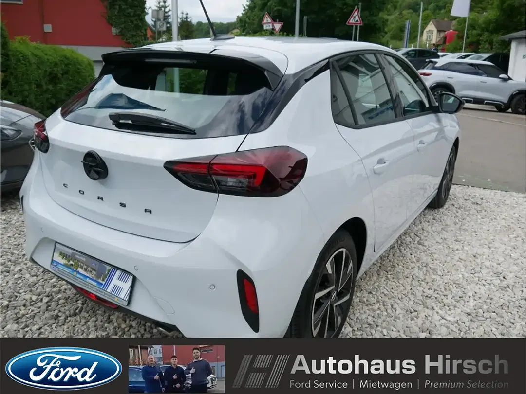 Opel Corsa GS - Thumbnail 6