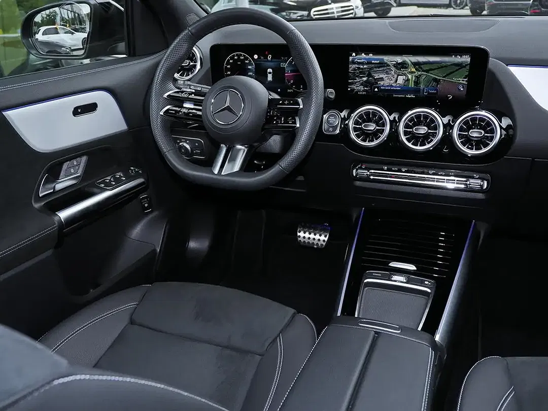 Mercedes-Benz GLA 200 AMG - Thumbnail 11